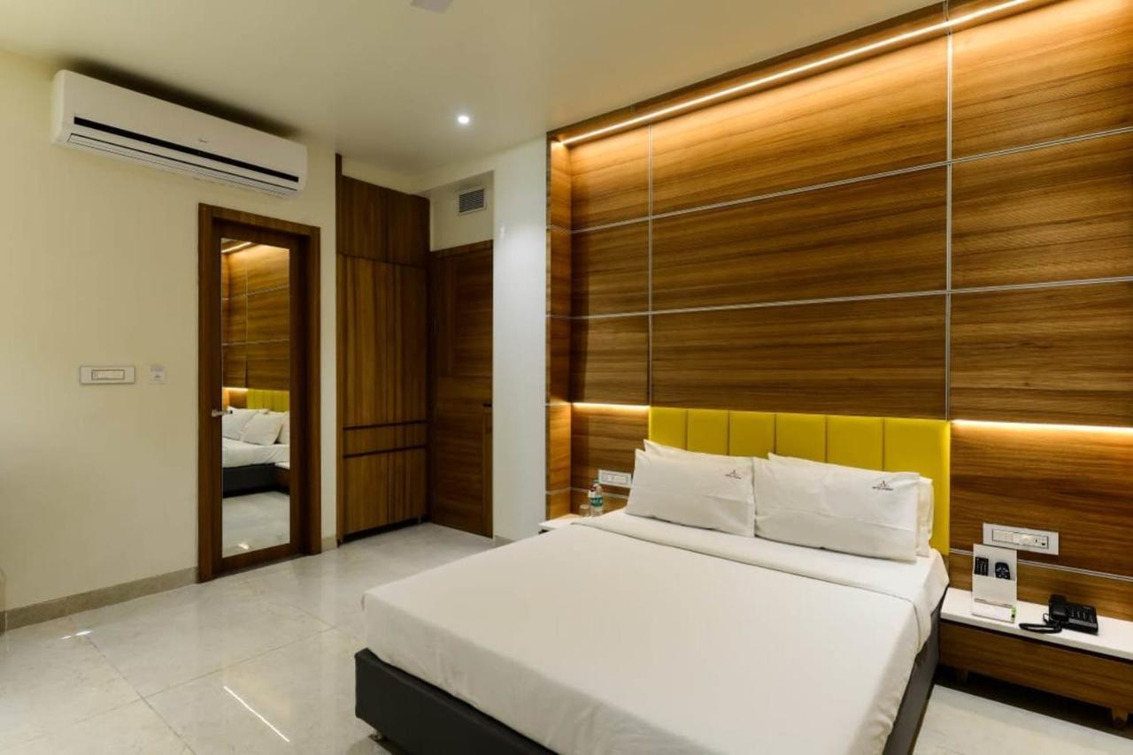 The Hubstreet Hotel,Bhopal Esterno foto
